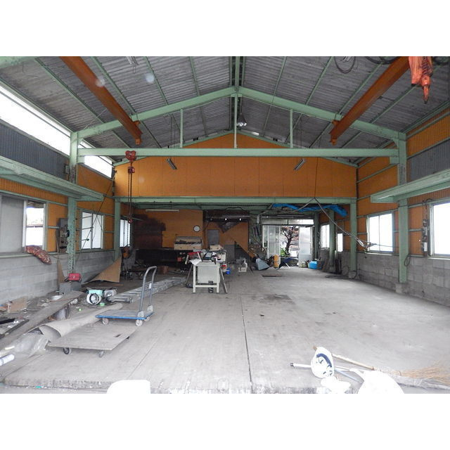 羽島市舟橋町６丁目の倉庫の内装