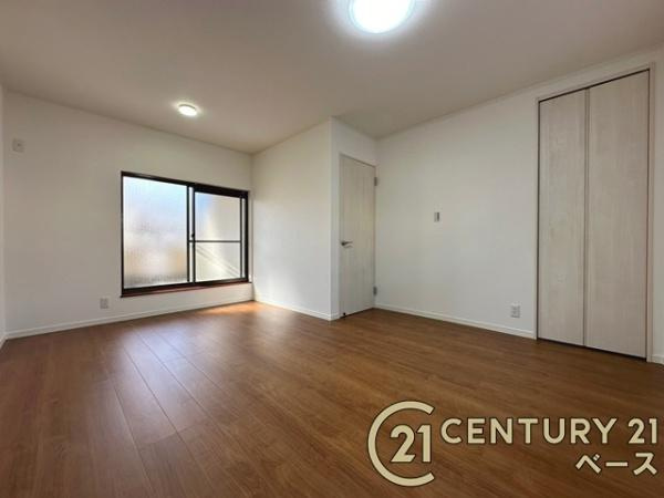 香芝市逢坂４丁目　一戸建の寝室