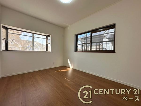 香芝市逢坂４丁目　一戸建の洋室