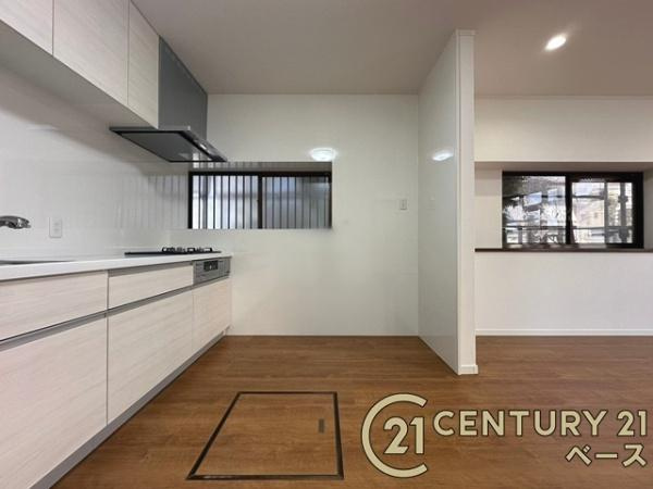 香芝市逢坂４丁目　一戸建の内装