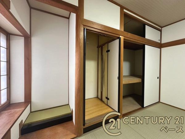 香芝市逢坂４丁目　一戸建の収納