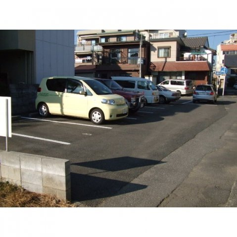 岐阜市幸ノ町２丁目の駐車場の外観