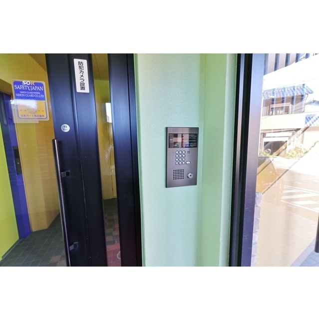 ＰＬＵＳ　Ｏ２ビルのエントランス