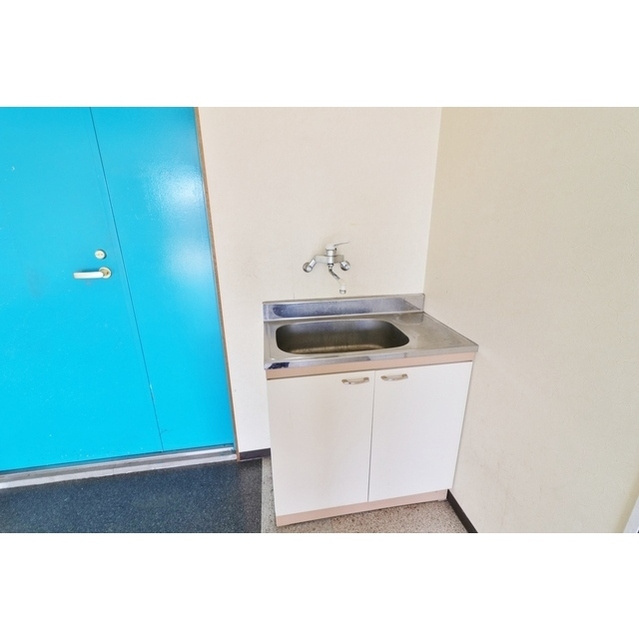 ＰＬＵＳ　Ｏ２ビルの設備|流し台