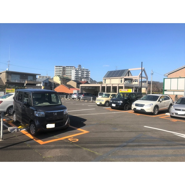 岐阜市松鴻町４丁目の駐車場の駐車場