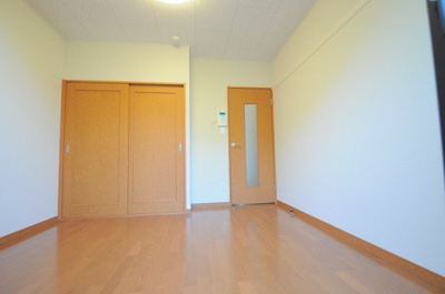 【居間・リビング】 | レオパレスサンヴィレッジ２０ | 同一タイプ物件を引用しております（内見推奨）