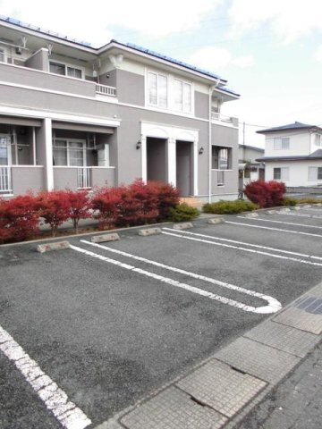 カトルセゾン　Ⅰの駐車場