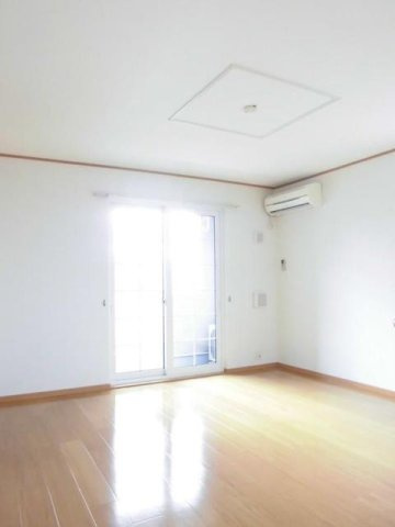 カトルセゾン　Ⅰの居間・リビング