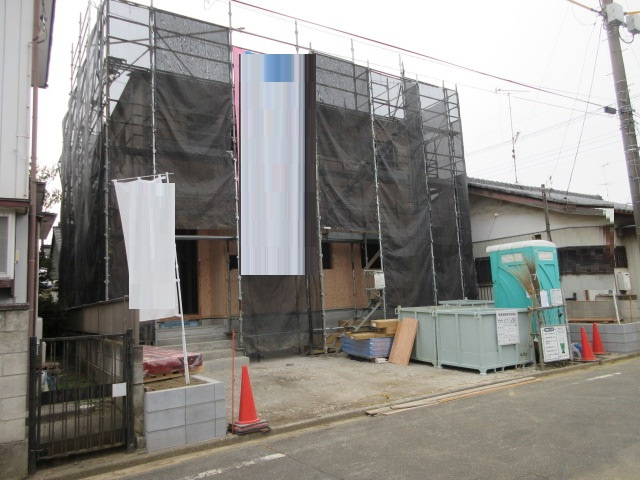 【仲介手数料無料】新築戸建　深谷市岡里7-17（全1棟オール電化住宅）の前面道路含む現地写真