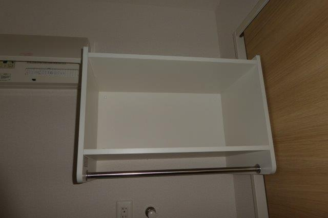 【洗面所】 | ザルツブルグ中林 | 洗濯機置き場　棚