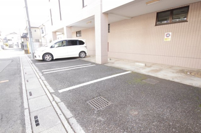 【駐車場】 | Casa de Todos 鴻巣