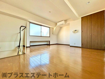 【居間・リビング】 | メゾン・ド・ヴィレ板宿