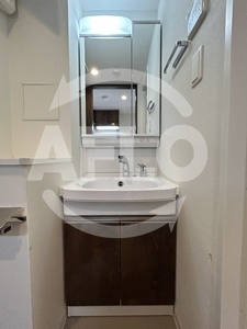 ファーストフィオーレ京橋イーストの独立洗面台|ファーストフィオーレ京橋イースト　独立洗面台