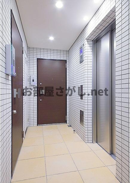 PREMIUM CUBE目黒東山♯ｍｏ【12月中旬入居可】のその他共用部分|きれいな外観です