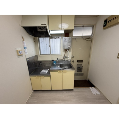 【キッチン】 | レピュート高岡B | 使いやすいキッチンです