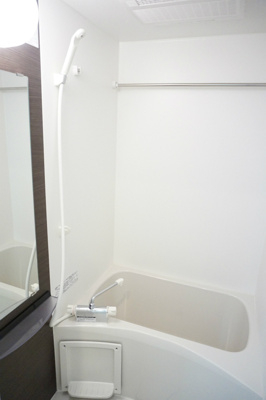 【浴室】 | リブリ・パーチェ天台 | お風呂です