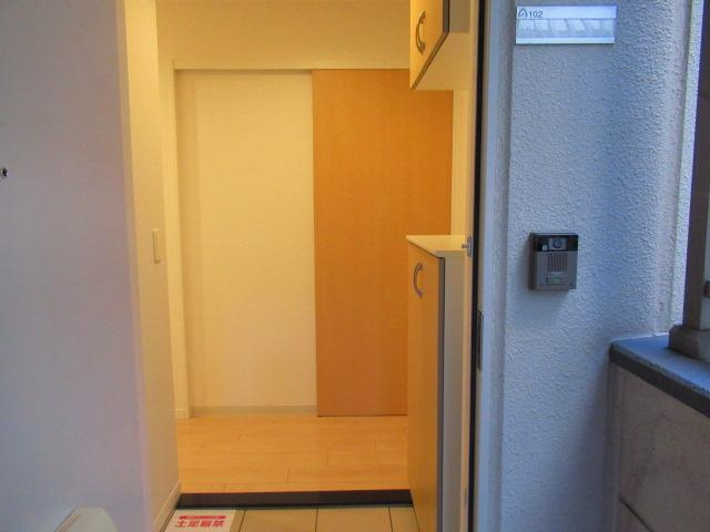 【玄関】 | CASA　RIVIERA（カーサ　リヴィエラ） | 玄関