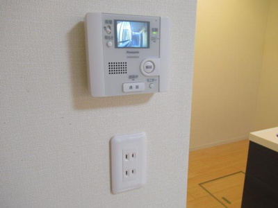 【設備】 | CASA　RIVIERA（カーサ　リヴィエラ） | モニターホン