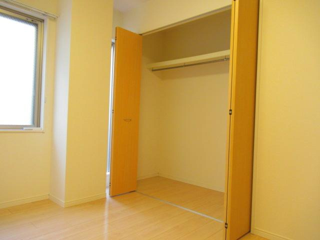 【収納】 | CASA　RIVIERA（カーサ　リヴィエラ） | 洋室収納