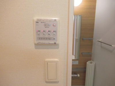 【浴室】 | CASA　RIVIERA（カーサ　リヴィエラ） | 浴室乾燥機能付きバス