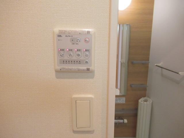 【浴室】 | CASA　RIVIERA（カーサ　リヴィエラ） | 浴室乾燥機能付きバス