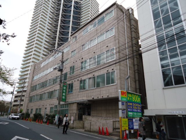 【周辺】 | CASA　RIVIERA（カーサ　リヴィエラ） | 稲毛病院まで1,044ｍ