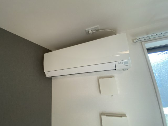 ヴェルジュール佐土の内装|洋室