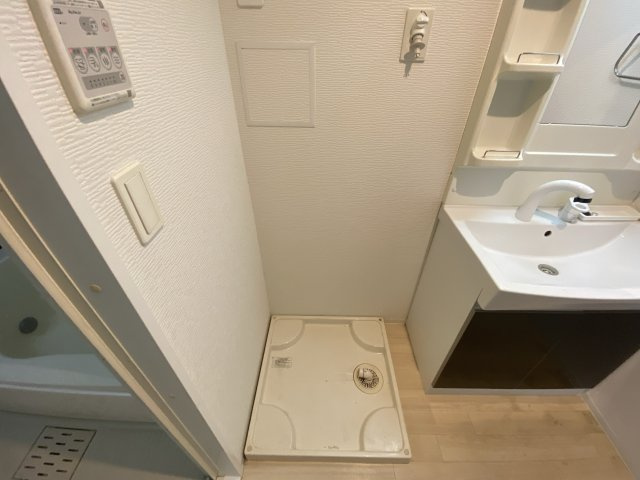 ヴェルジュール佐土の内装|洋室