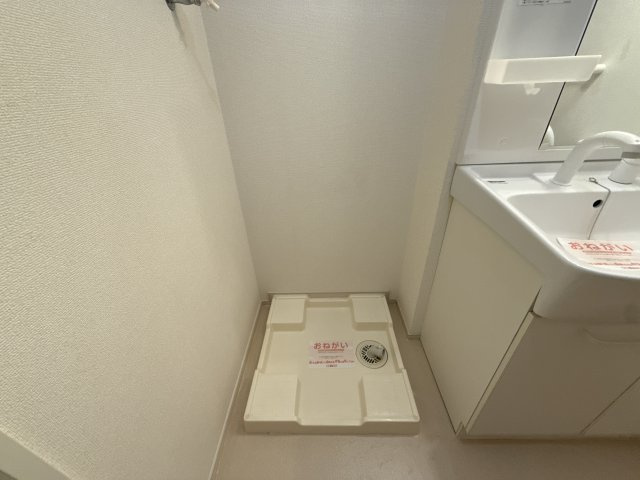 シン．シン．ハウスＢのその他