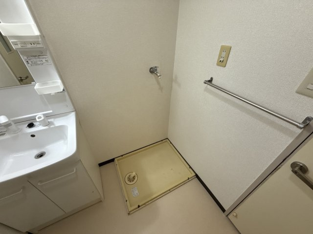 フラッツ・アイのその他