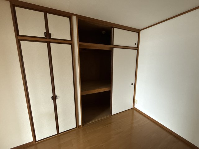 フラッツ・アイの収納