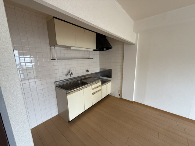 フラッツ・アイのキッチン