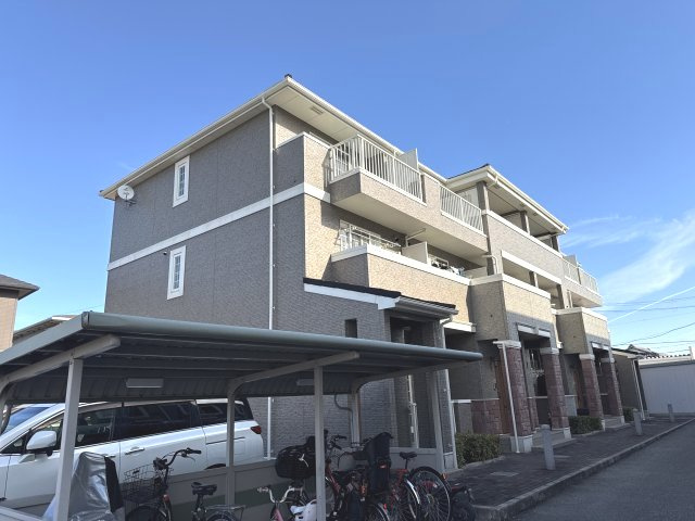 メゾン　ド　リジェールＮの玄関