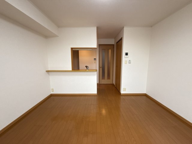 エメラルド雅Ⅲの居間・リビング