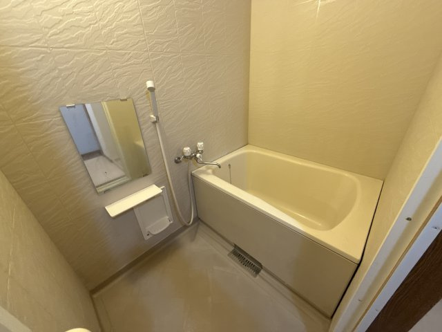 エスポアヒルズⅠの浴室