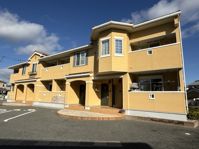 シャン・デ・フレーズの外観