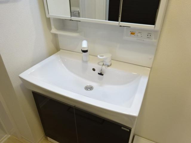 ハイム　ルーエの洗面所|洗面