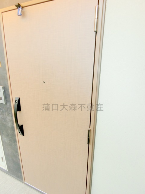 ブルーノコート蒲田の玄関