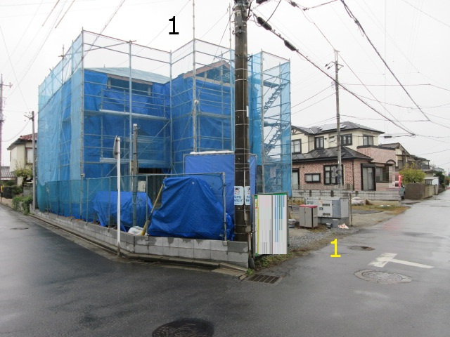 【仲介手数料無料】新築戸建　東松山市美土里町6-11（全2棟）の前面道路含む現地写真
