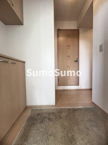 ソフィアコート御影の玄関