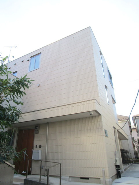 ＢＩＲＤ中村橋の外観|地震に強い旭化成へーベルメゾン！