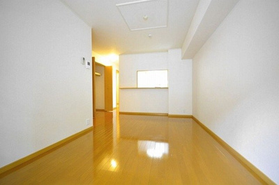 【居間・リビング】 | フィーノヴィラⅢ | 使いやすいリビングです