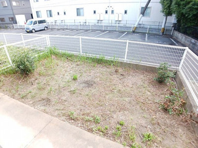 【庭】 | ファミールヒイラギＢ | お庭も活用できます