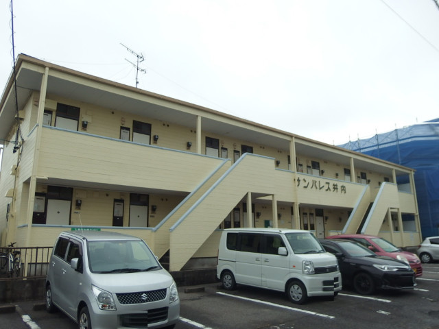 サンパレス井内の外観