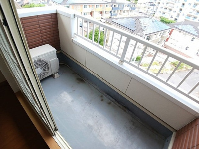 【バルコニー】 | サンリットヒル赤坂Ａ | お洗濯にも便利なバルコニー付き