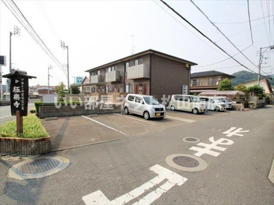 【駐車場】 | トレジャーシャイン