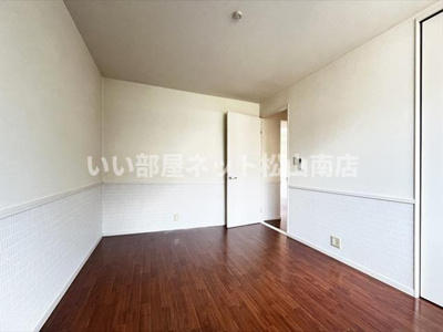 【内装】 | トレジャーシャイン