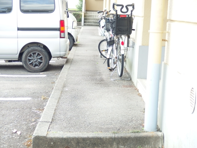 光マンションの駐車場