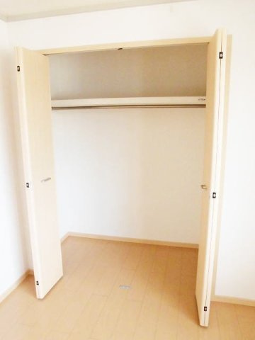 レジデンスＮ．Ⅲの収納|ちょっとした収納スペースも充実しています