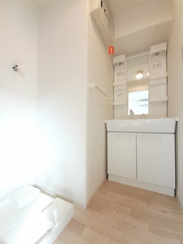 ボンヌールの洗面所|広い洗面スペース